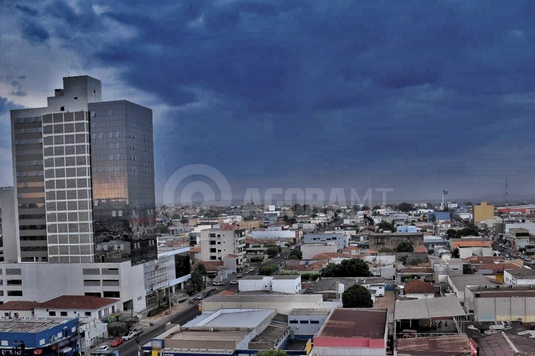 Imagem: rondonopolis tempo fechado vista cidade chuva varlei cordova11 Acir reclama de quedas no fornecimento de energia e cobra providências