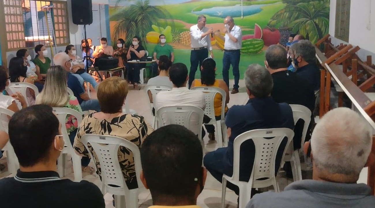 Imagem: Patio reuniao amparo Prefeitura anuncia volta do 3º turno e investimentos na região do Amparo