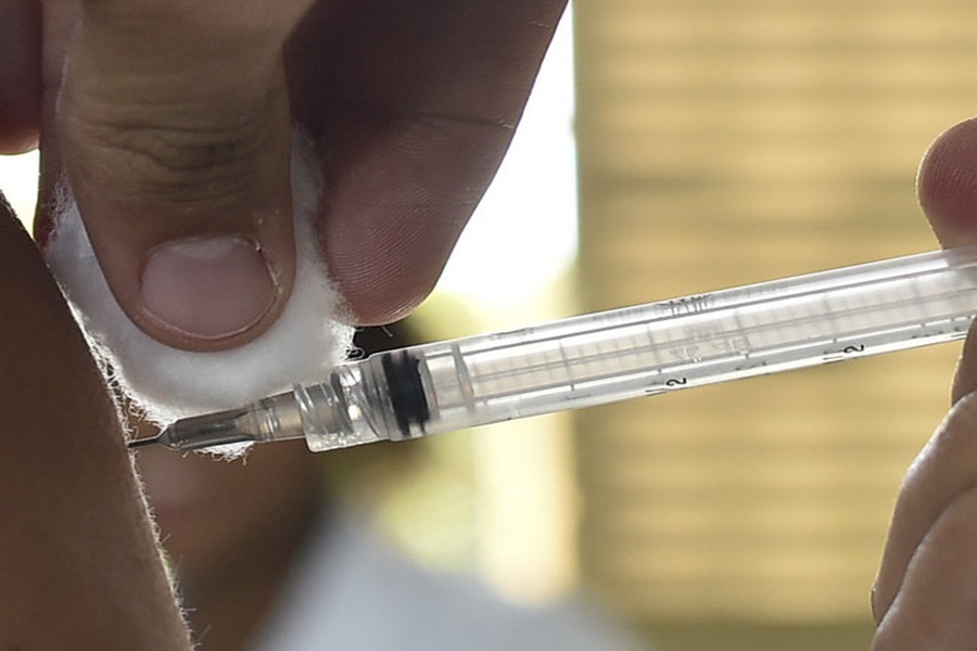 Imagem: Vacinacao 1 Brasil supera EUA na taxa de pessoas com vacinação completa