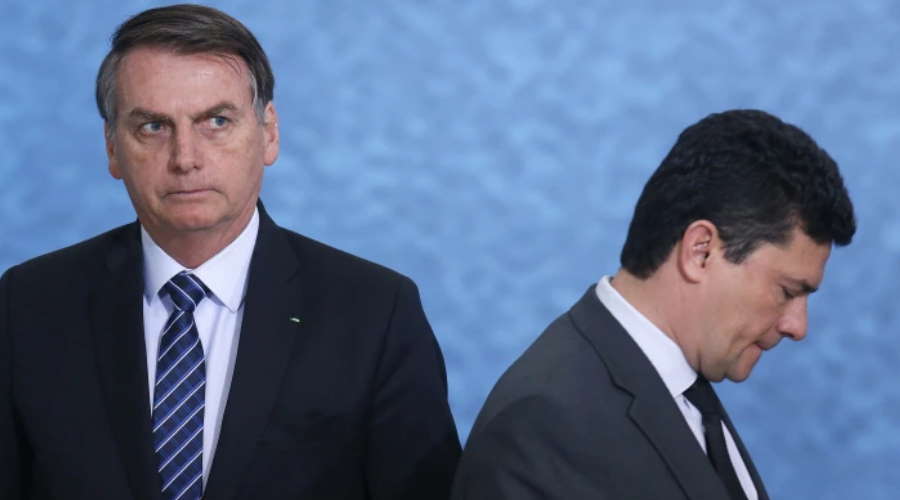 Imagem: bolsonaro moro Bolsonaro diz que Moro é 'mentiroso' e tentou negociar vaga no STF