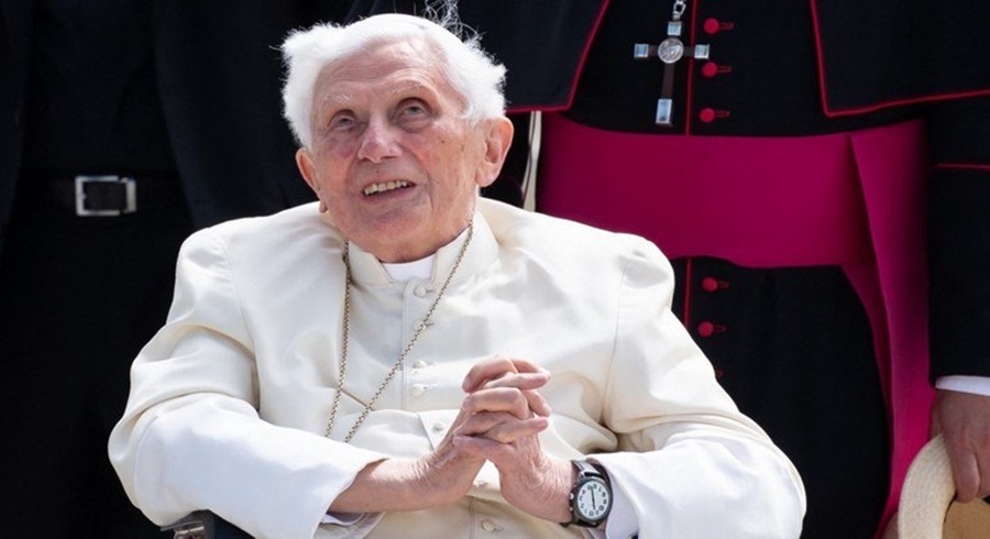 Imagem: PAPA Bento XVI Papa emérito Bento 16 é acusado de encobrir casos de pedofilia