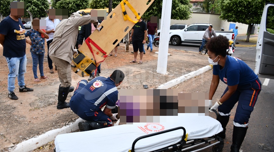 Imagem: aae6d25c 90d8 419e a5c6 5a98f2ff3161 Motociclista é arremessado após batida com micro-ônibus e morre em Hospital Regional