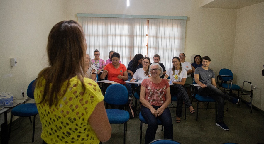 Imagem: implantacao do Programa Familia Acolhedora Ação Social debate implantação do Programa Família Acolhedora em Rondonópolis