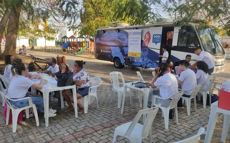 Imagem: Cedero Cedero realiza dia ‘D’ de combate ao Colesterol na Praça dos Carreiros