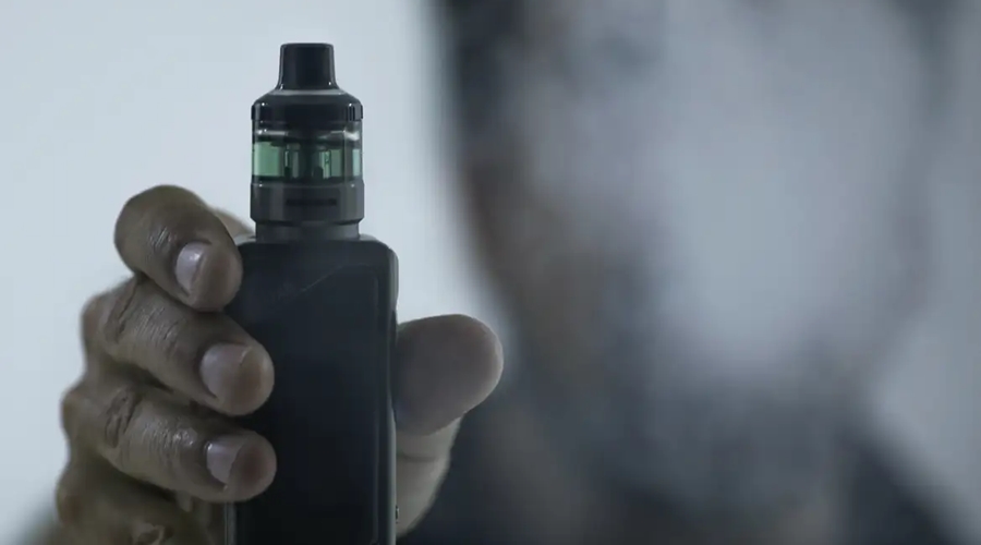 Imagem: CIGARROS ELETRONICOS OMS pede mais controle sobre cigarros eletrônicos