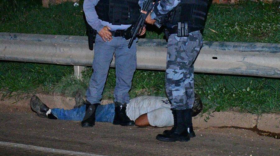 Imagem: e720e933 1fe9 49bf b6bd 9b906bba24b4 Três morrem em troca de tiros com a polícia durante a madrugada em Rondonópolis