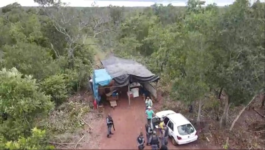 Imagem: INVASAO Forças de segurança frustram invasão de terras em Santo Antônio de Leverger