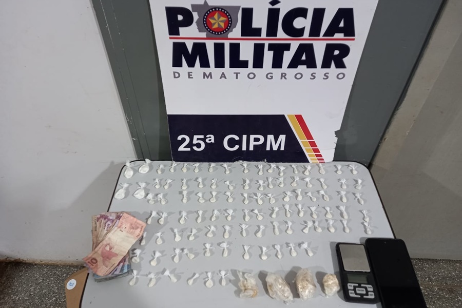 Imagem: drogas 4 Polícia Militar apreende 103 porções de pasta base e prende suspeito por tráfico de drogas